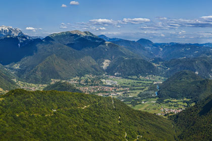 Visokoresolucijska panorama - Tolmin in Krn iz Kolovrata